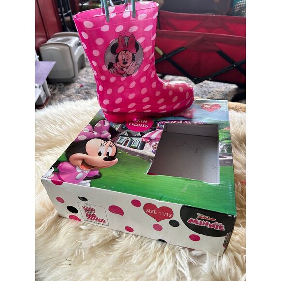 Disney Minnie Mouse Light Up Rain Boots Size 11 - Picture 1 of 3